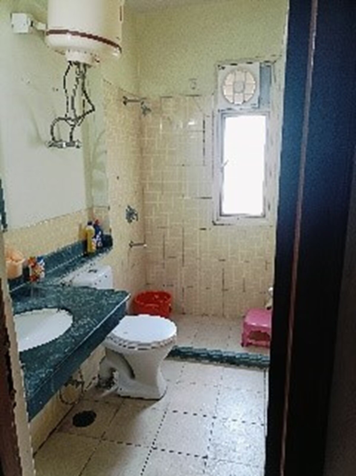 Guest House  (For stay 14 day and above) - Tap to explore photos