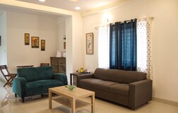 Pristine Tulip Double Room with Ensuite Bathroom on 3rd Floor