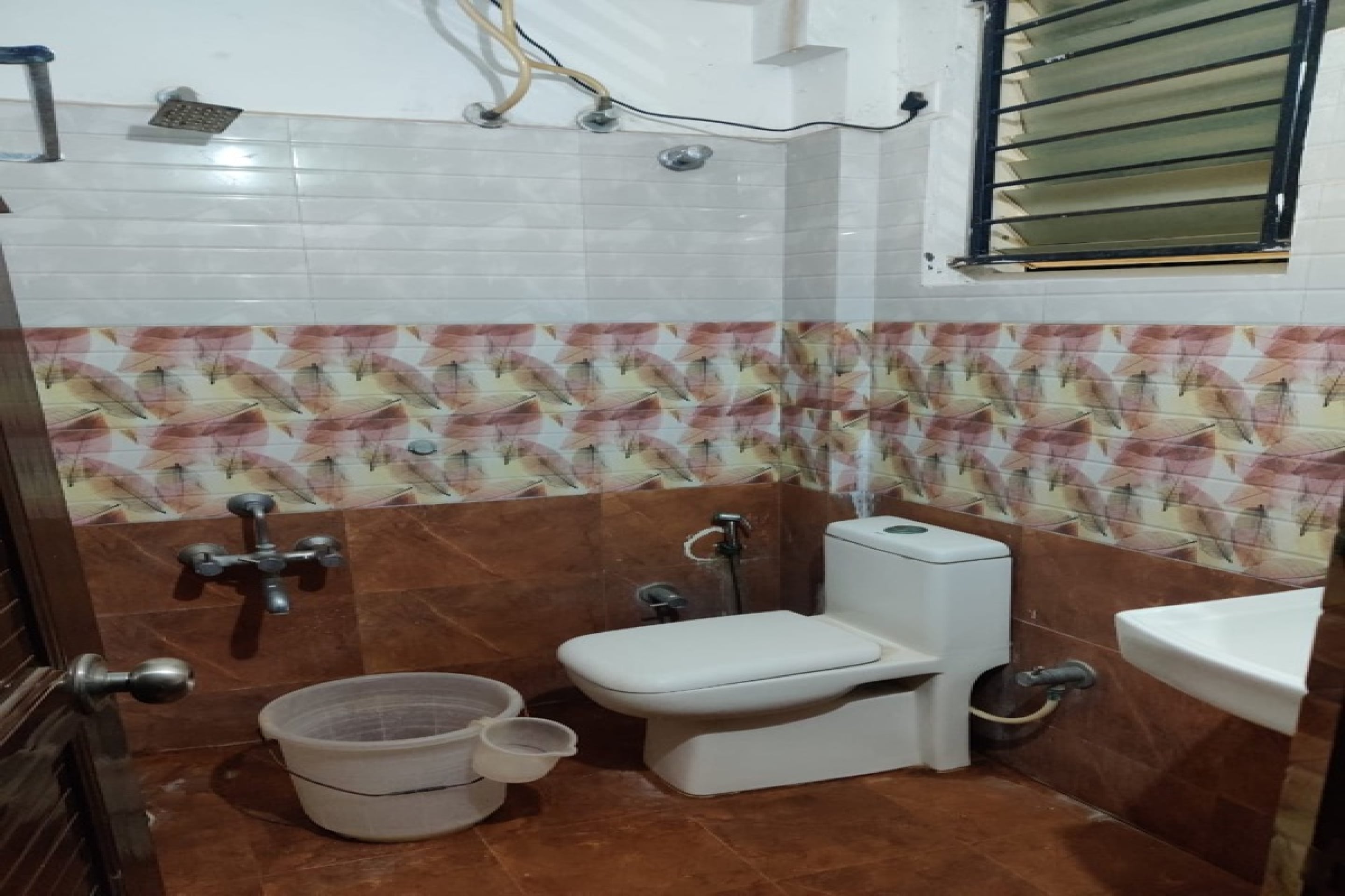 SPOT ON 78132 Parvathi Palace Lodging - Tap to explore photos