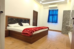 D.S Resort, Agra