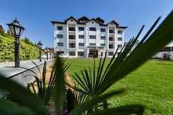 Hotel Heritage Luxury, Srinagar