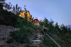 The Woodstone Farmstay Sainj, Sainj