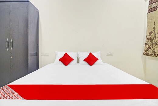 Hotel O Crossroad Rooms