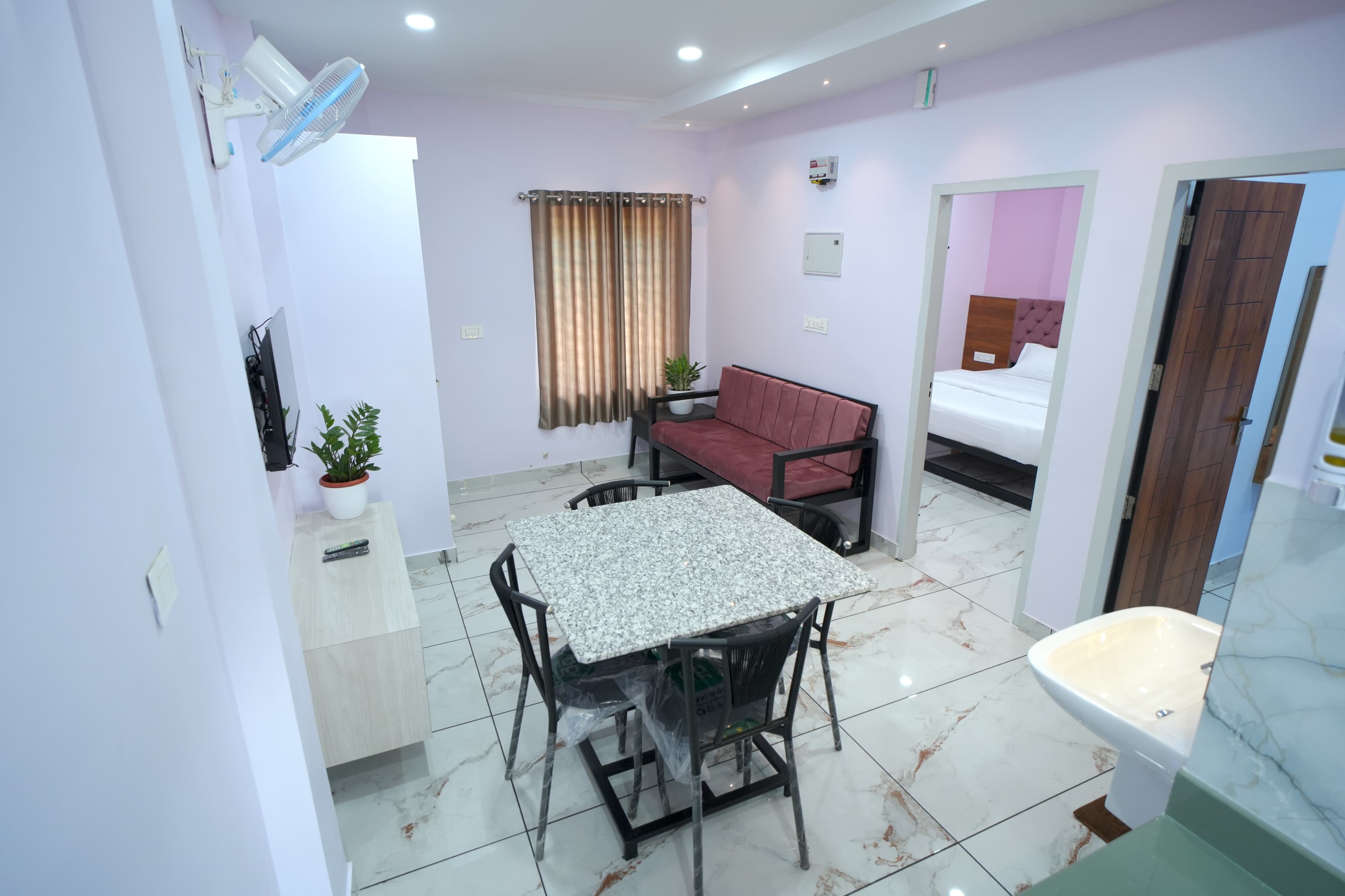 Madayi Residency - Tap to explore photos