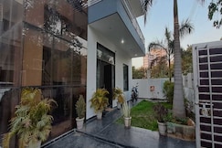 Hotel O Naveen Residancy, Manesar