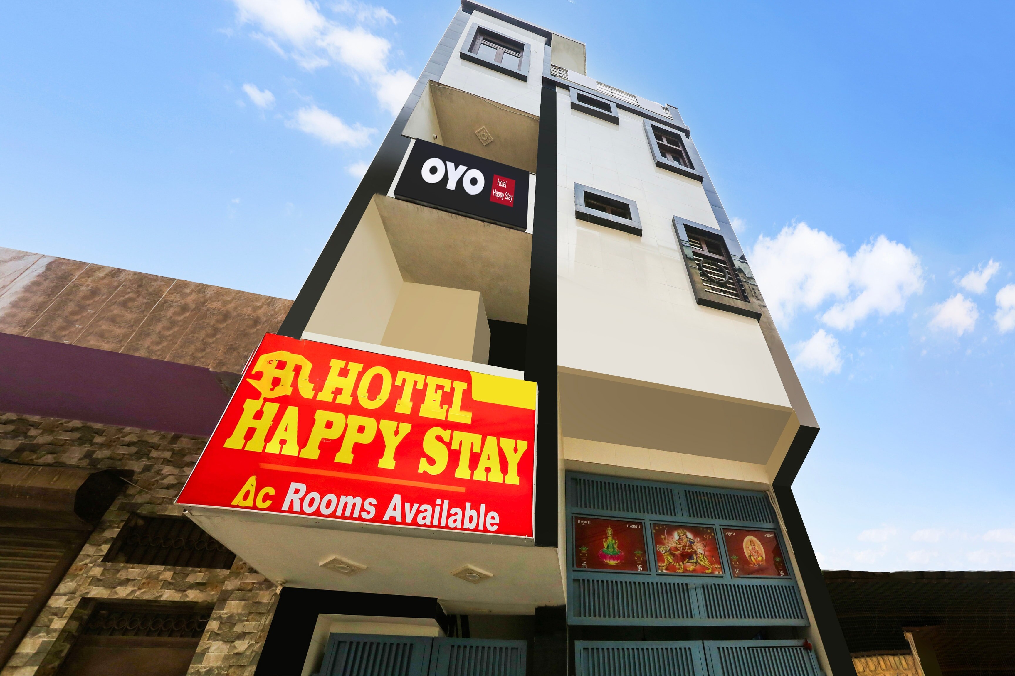 Super Hotel O Happy stay - Tap to explore photos