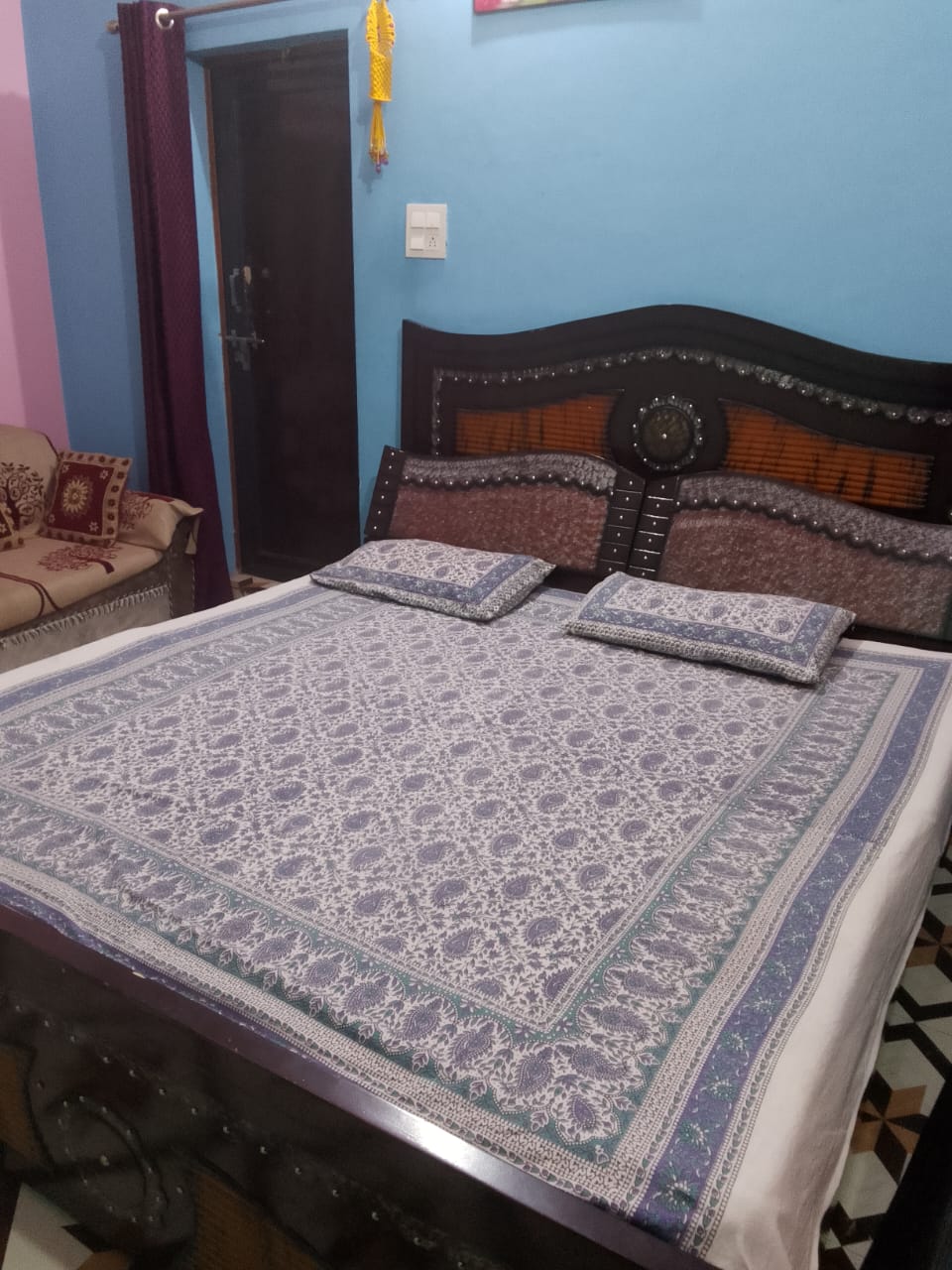 Bhatt Homestay - Tap to explore photos