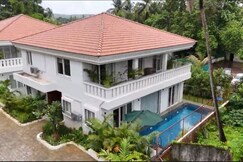 Villa Zaia 3Bed villa W/pvt pool in Assagao, Goa
