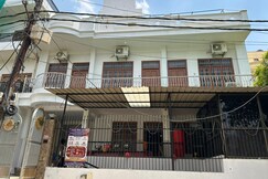 Raghav Guest House, Varanasi