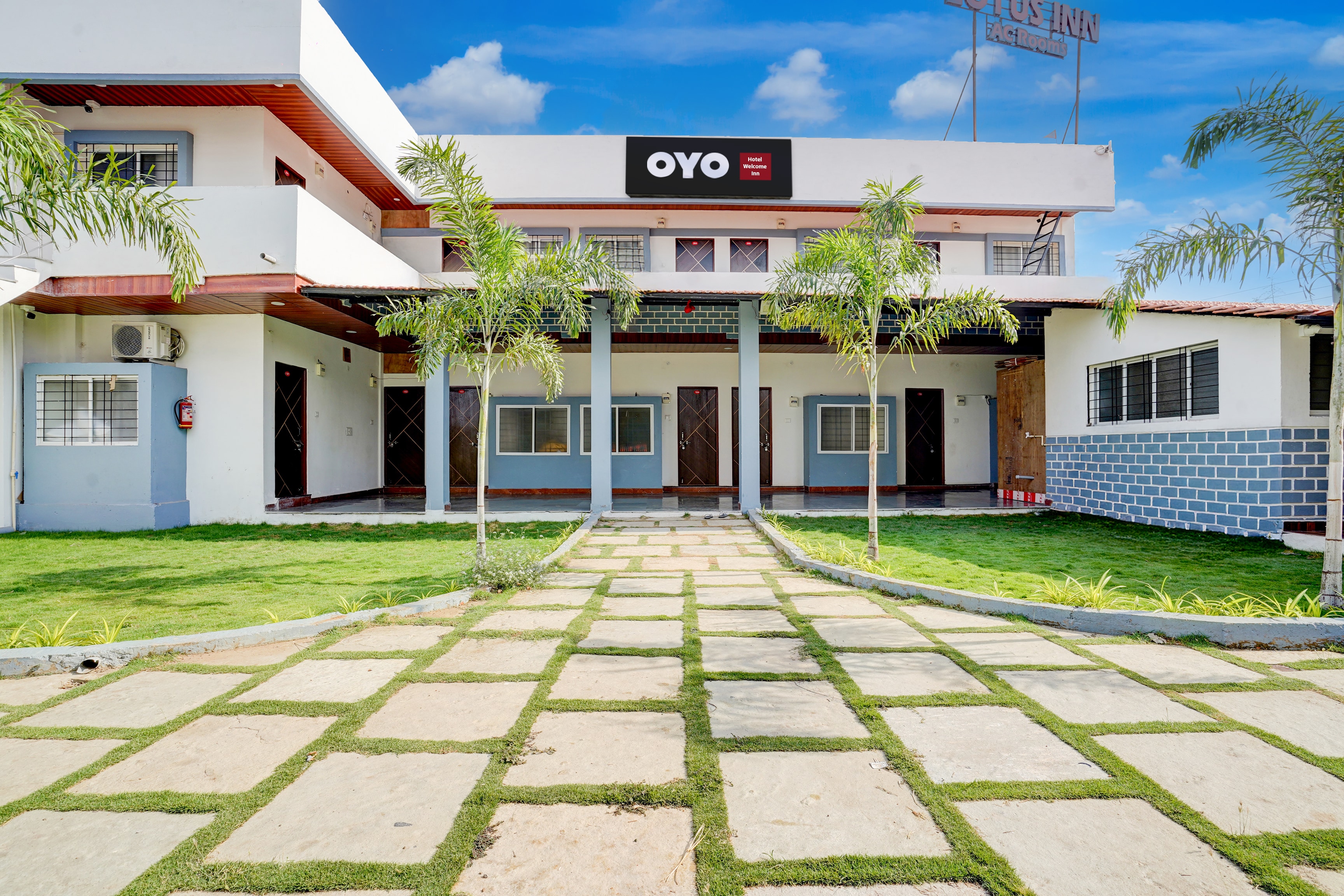 HOTEL O WELCOME INN - Tap to explore photos
