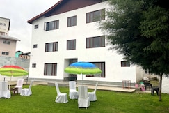 Hotel white stone, Pahalgam