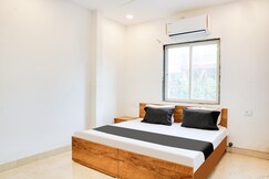 Hotel O Golden Pearl, Bhopal