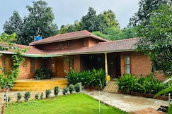 Green Roots Farm Stay | Entire Farmhouse, Kalyan