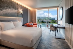 DoubleTree by Hilton Lagoa Azores, Lagoa