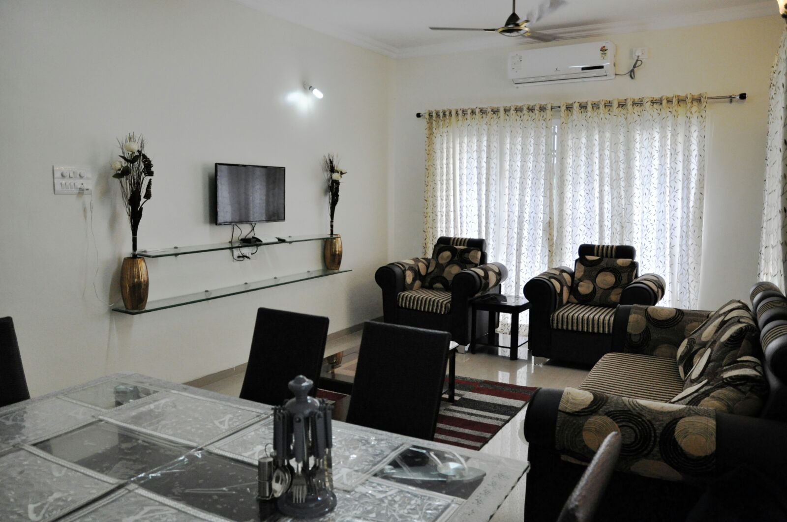 KGN  Service Apartment - Tap to explore photos