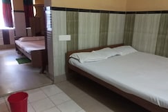 Mayur Palace Lodge || 5 minutes walking from beach, Digha