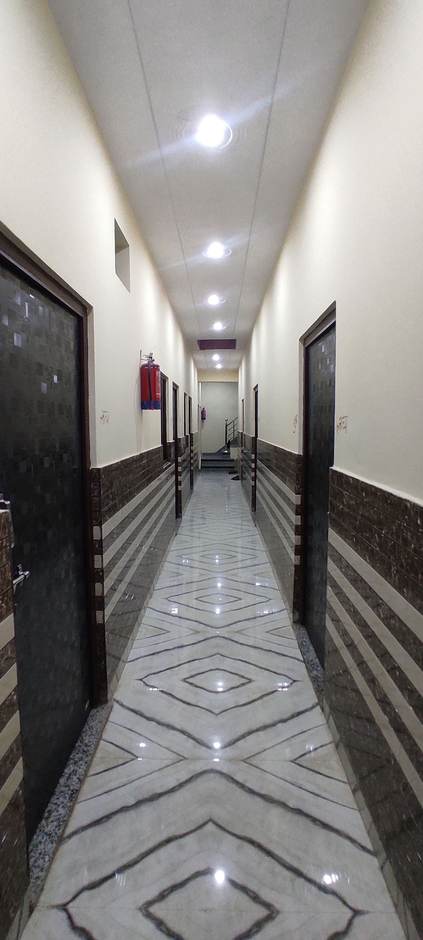 VAISHNO MATA HOME STAY - Tap to explore photos