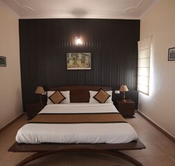 Garden View Room