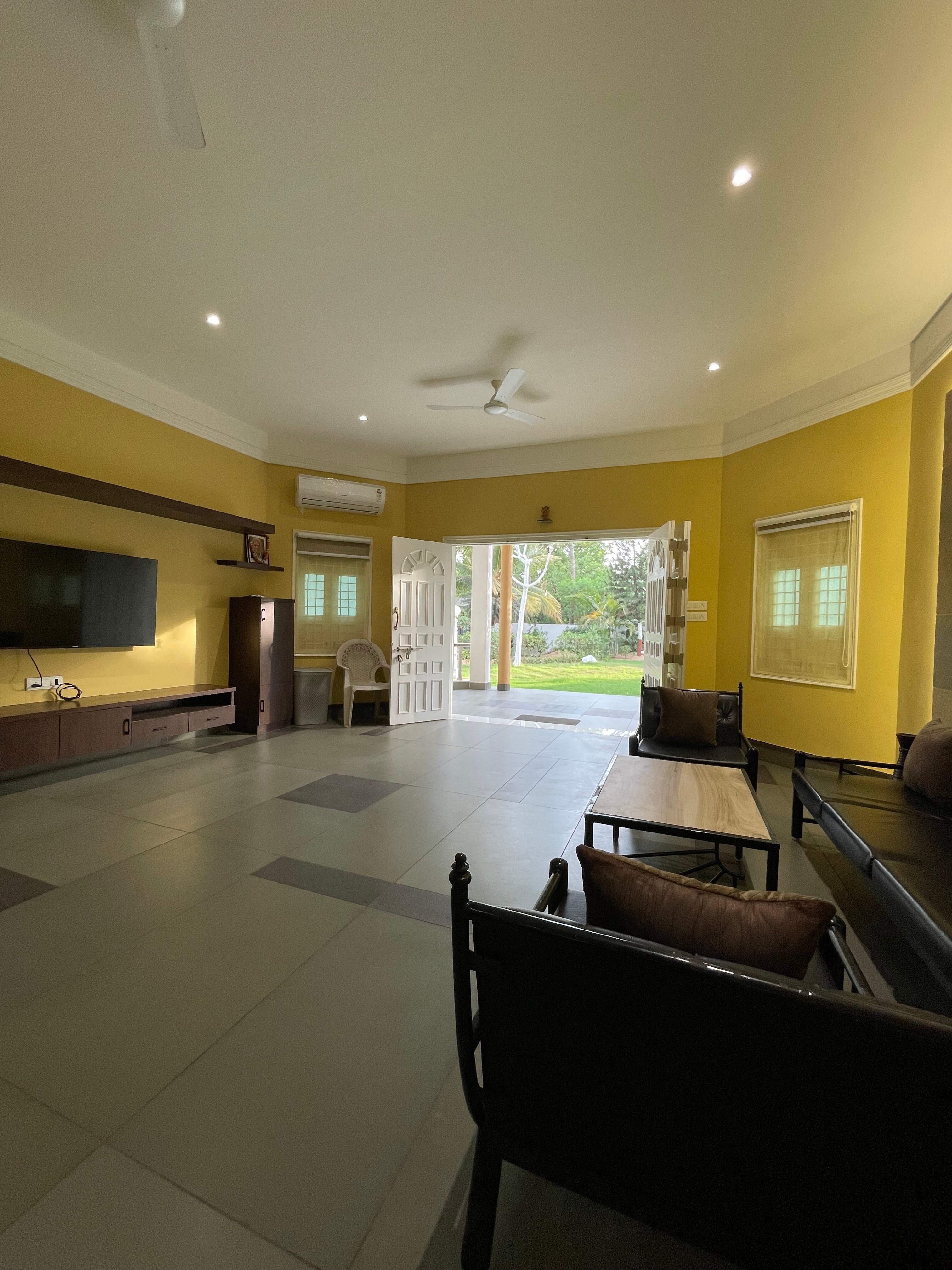 Chandan Villa - The Luxury Private Villa - Tap to explore photos