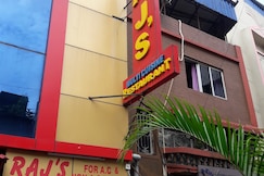 Rajs (Loadging & fooding), Kolkata