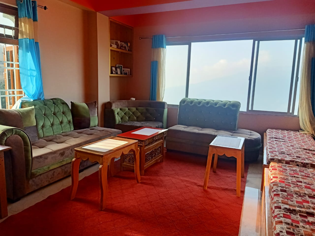 Singalila Homestay - Tap to explore photos