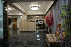 HOTEL LA IMPERIAL, Surat