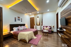 Guru Sadan | A Luxe Stay
