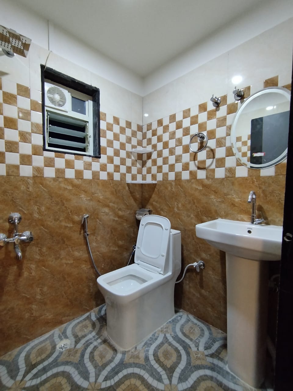 ARECA HOMESTAY 1 - Tap to explore photos