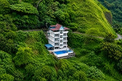 Hill Breeze Pool Resort Vagamon by VOYE HOMES, Vagamon