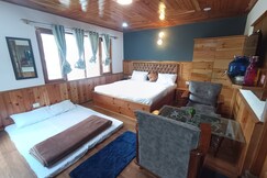 K&B Trimurti, Kasol