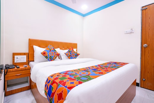 FabExpress Raj Palace