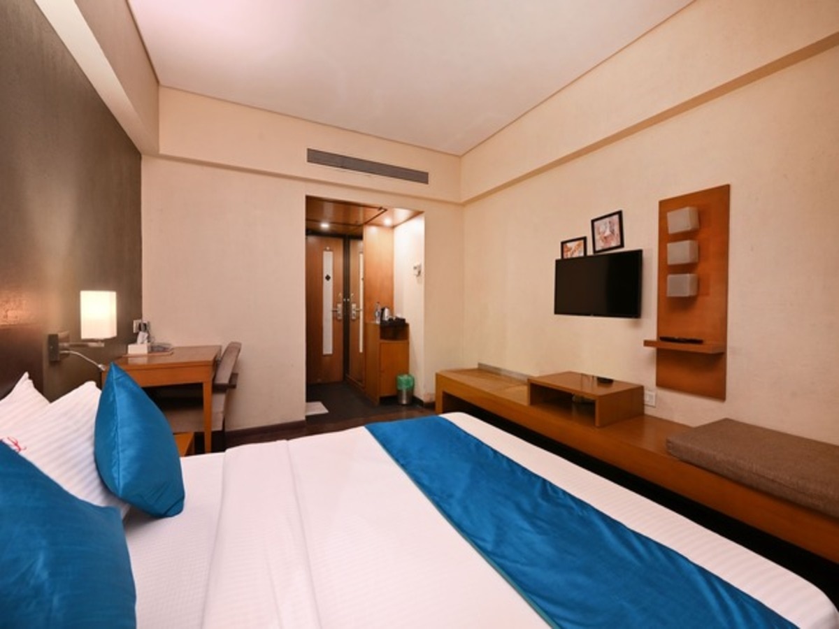 The Legend Hotel, Near Mumbai Airport and BKC 5