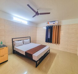 Standard Room AC