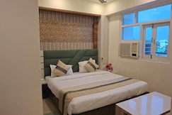 THE BANARAS PARADISE, Varanasi