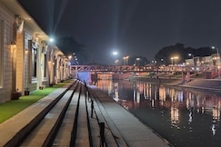 Abhishek chand guest house, Ayodhya