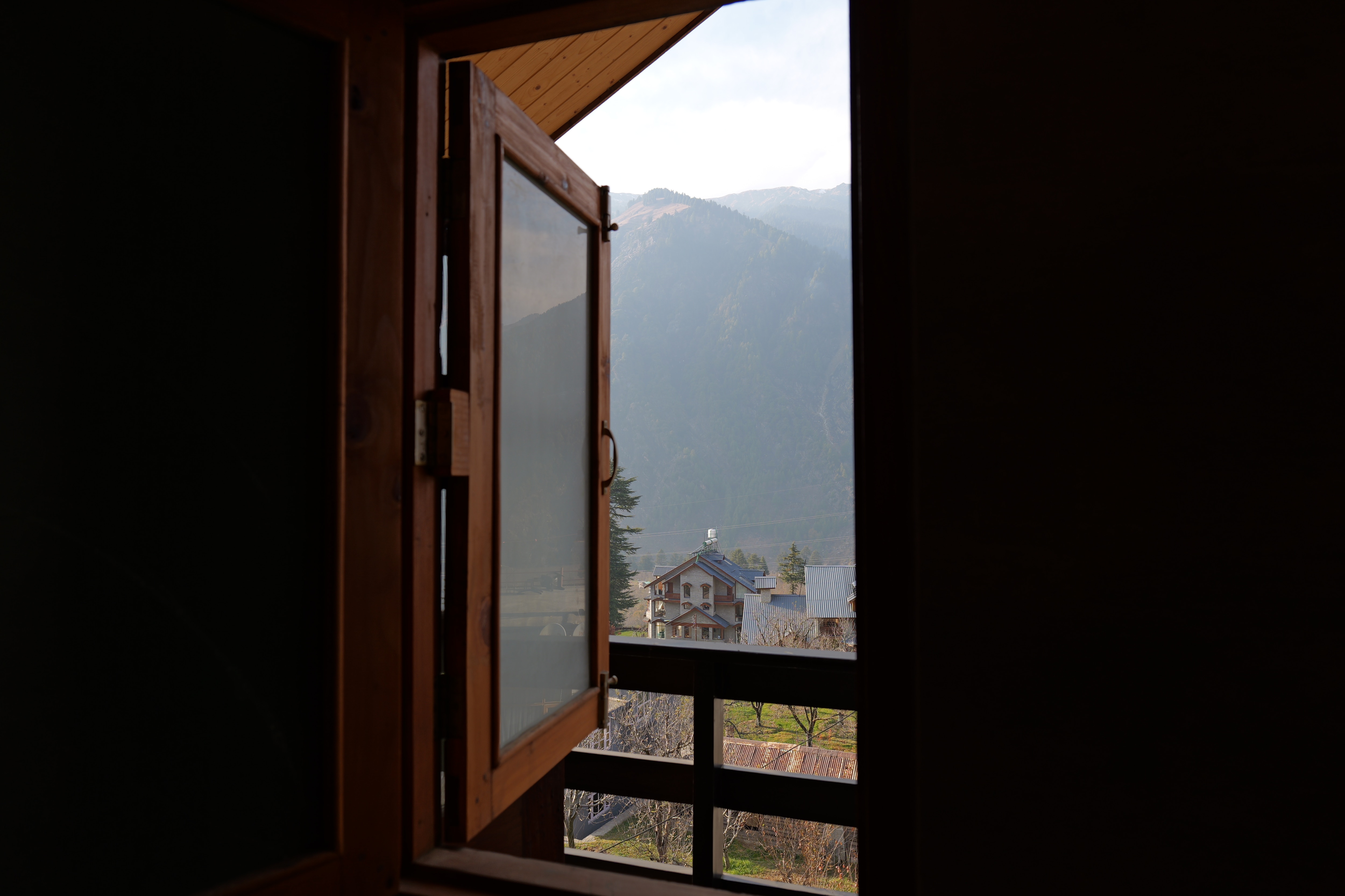 Kyipo Khang - A Mountain Retreat - Tap to explore photos