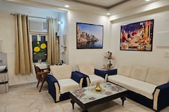 Ganga Ghat | Entire 2BHK Apartment, Varanasi