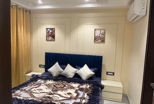 The Hillfront LUX 1 BHK Flat 2DBL Bed Terrace View