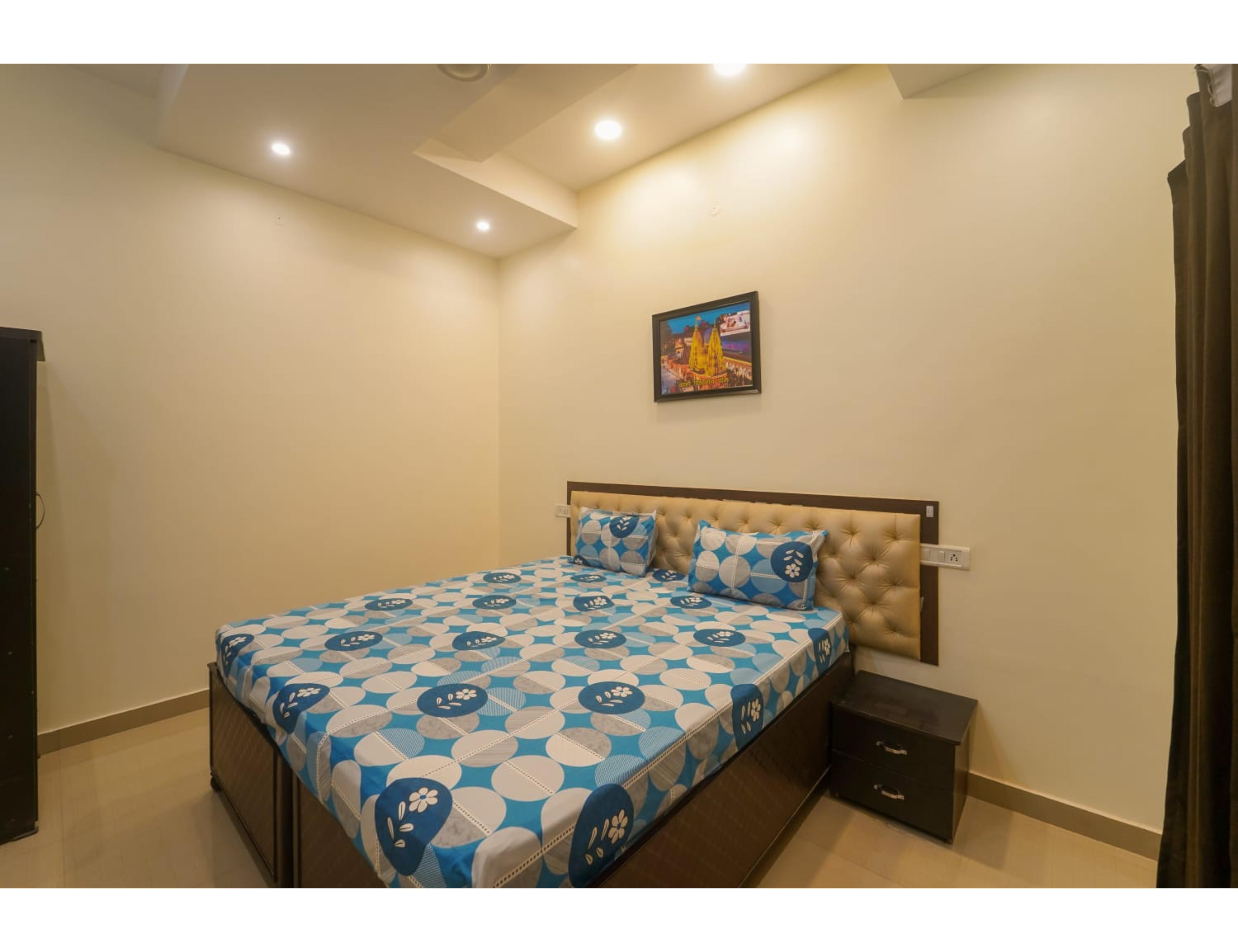 RK apartment 2 bedroom with kitchen - Tap to explore photos