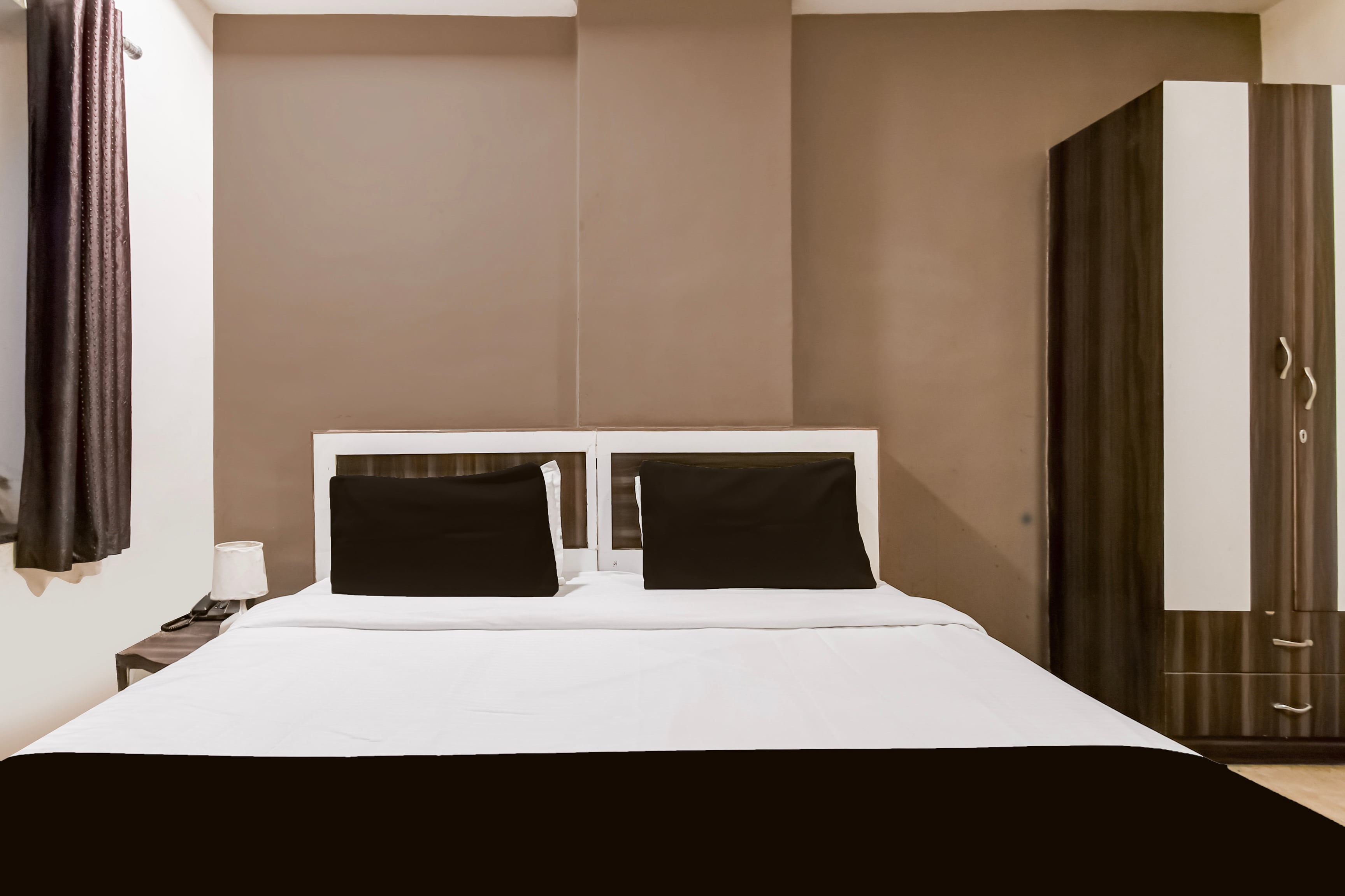 Super Hotel O Raipur City Center Formerly Hotel Edge - Tap to explore photos
