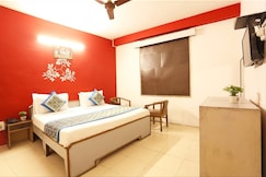 Hotel Classic(5 Min walking distance from Railway Stn), Ghaziabad