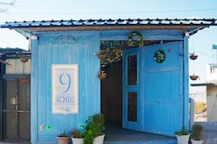 9 Bows - Landour, Mussoorie