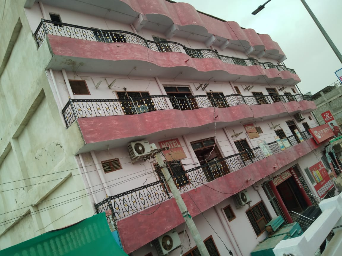 Hotel Gopal - Tap to explore photos