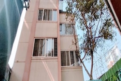 Hotel Trimurti Executive, Pune