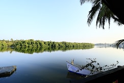 Sal Riviera, Goa