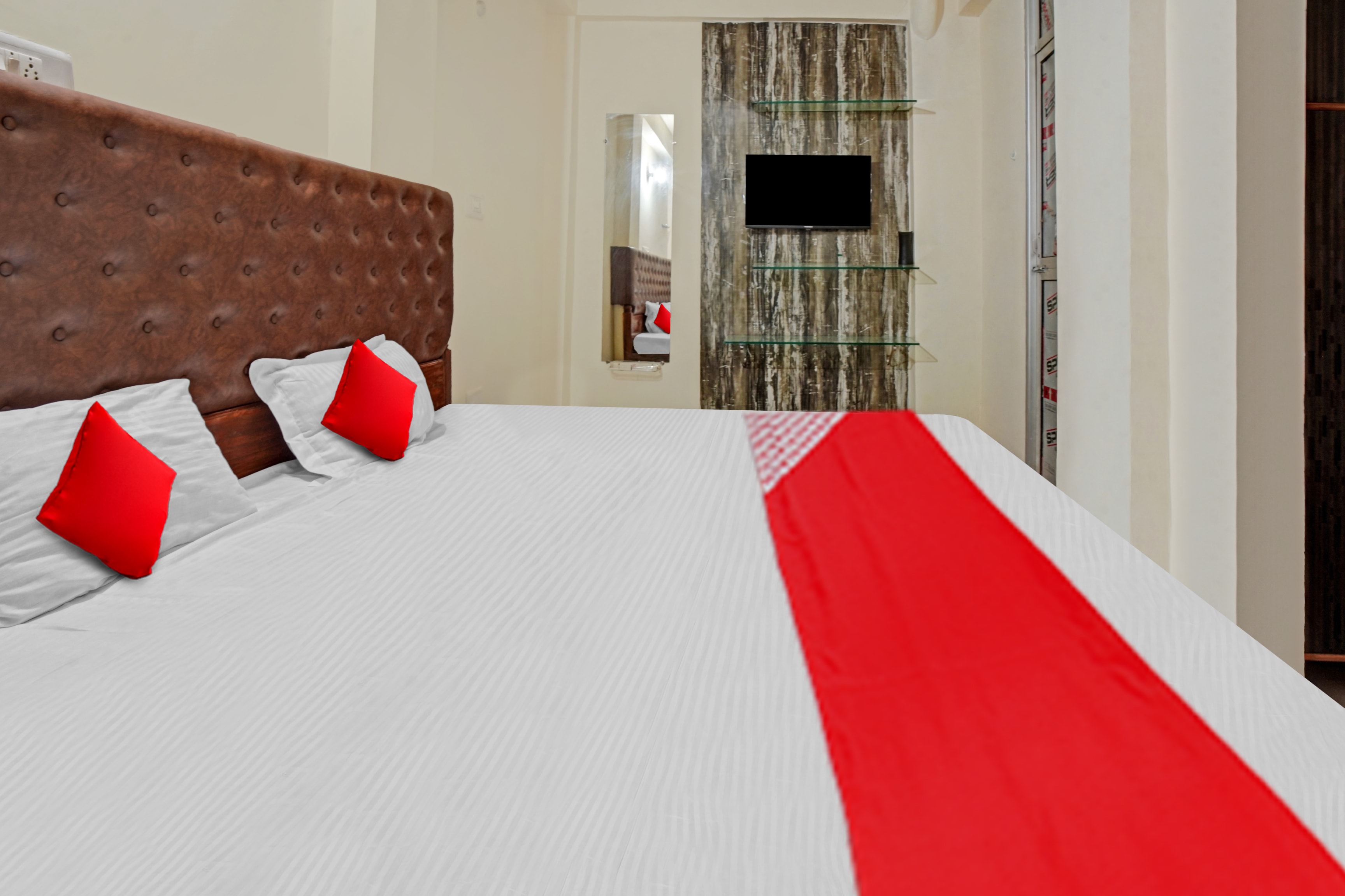 Super Hotel O Home Town - Tap to explore photos