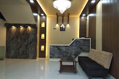 Hotel Jhandi Palace, Bheri