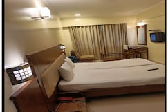 Hotel Vrundavan, Ranjangaon, Ranjangaon