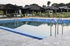 Shreephal luxurious Resort- Best resort in saputara, Hatgad