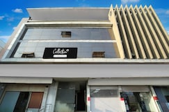 Collection O Bairagarh Railway Station Formerly Hotel OM Palace, Bhopal